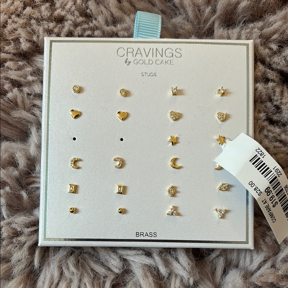 Cake Gold Earrings Set